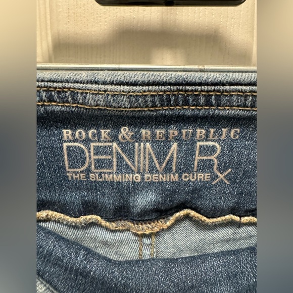 Rock & Republic Denim Rx Slimming Skinny Jeans Women's Size 2 Distressed pull on - Picture 4 of 7